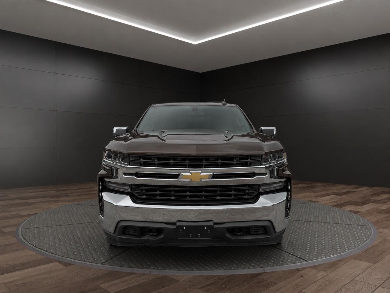 Chevrolet Silverado 1500 4WD Crew Cab 147" LT 2020
