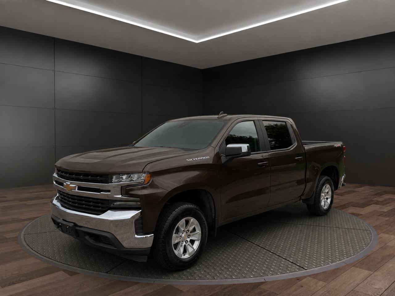 Chevrolet Silverado 1500 4WD Crew Cab 147" LT 2020