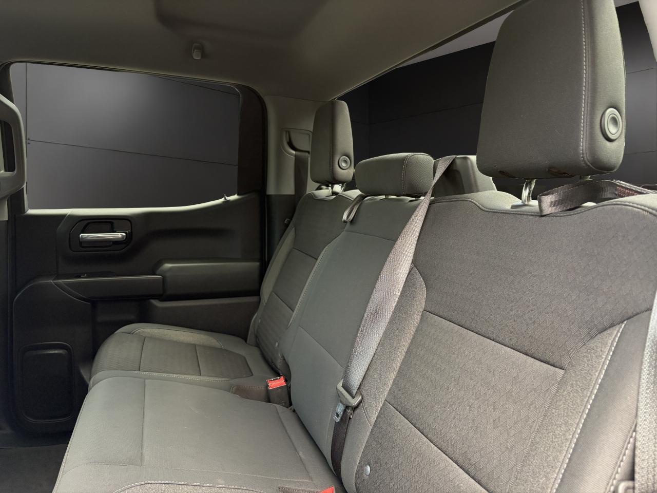 Chevrolet Silverado 1500 4WD Crew Cab 147" LT 2020