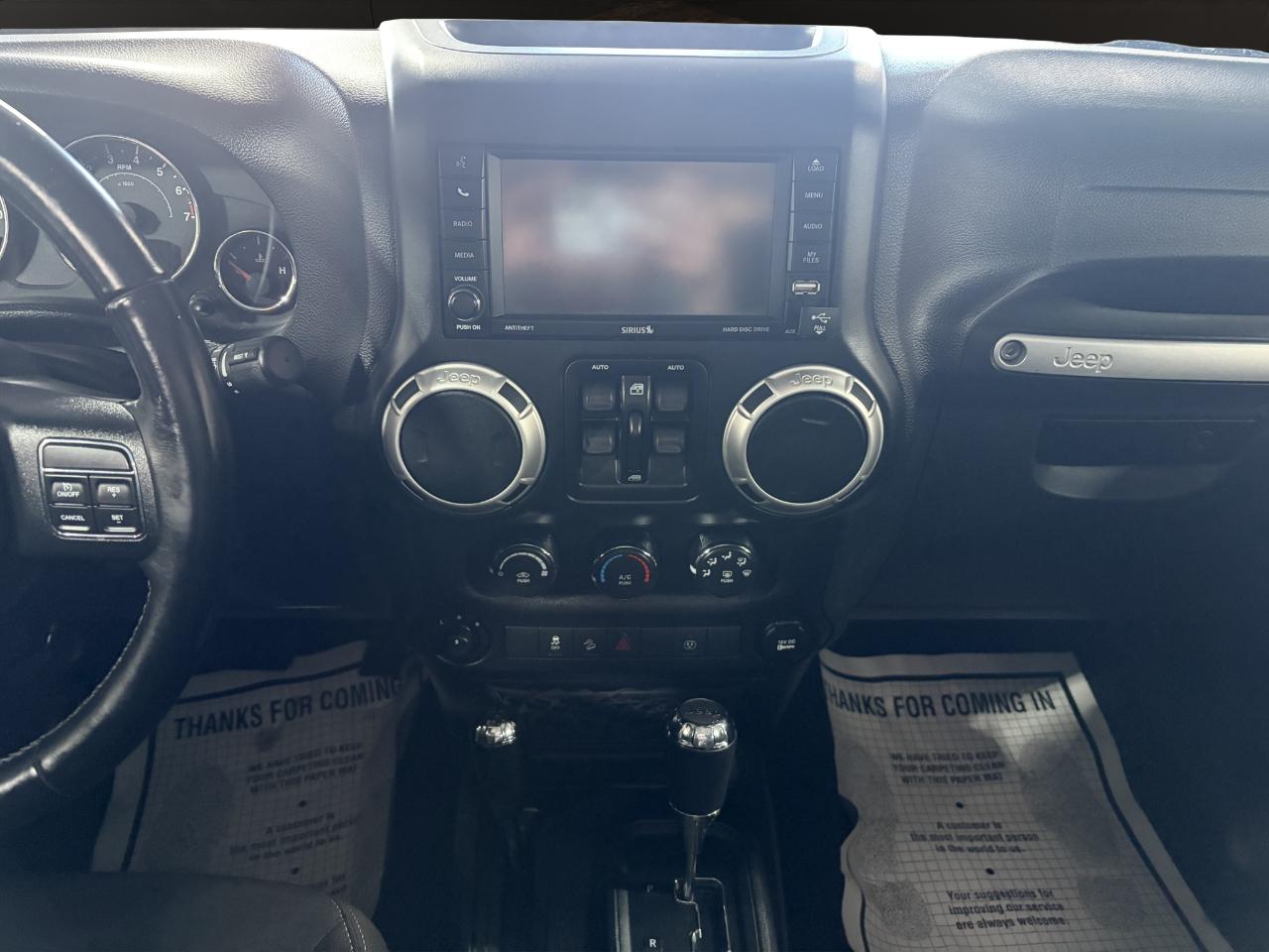 Jeep Wrangler Unlimited 4WD 4dr Sahara 2017