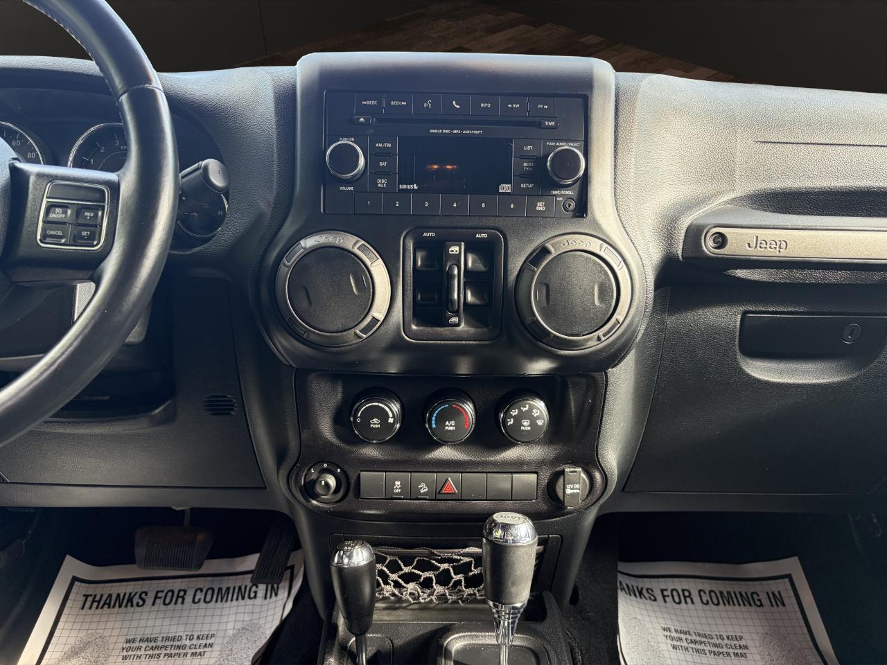 Jeep Wrangler Unlimited 4WD 4dr Sport 2016