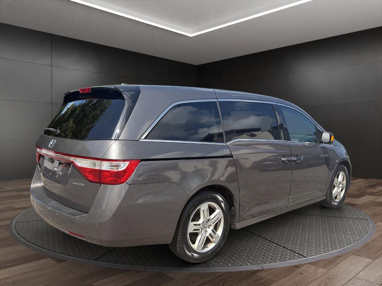 Honda Odyssey 5dr Touring 2013
