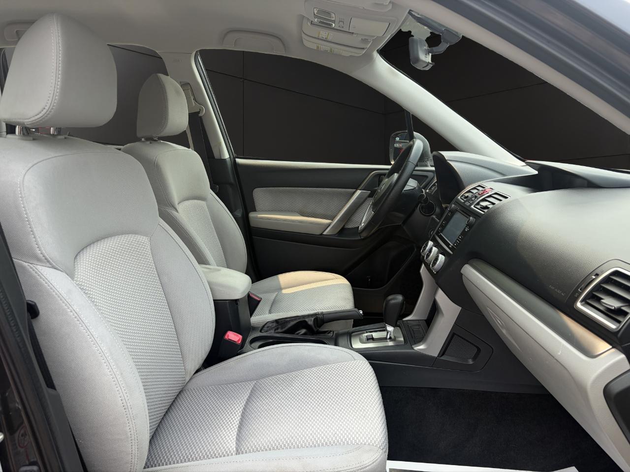 Subaru Forester 2.5i CVT 2017