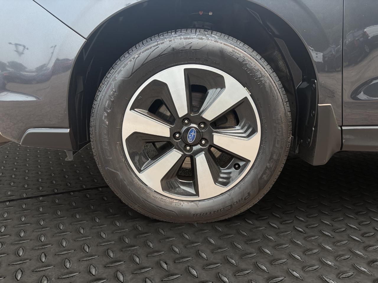 Subaru Forester 2.5i CVT 2017