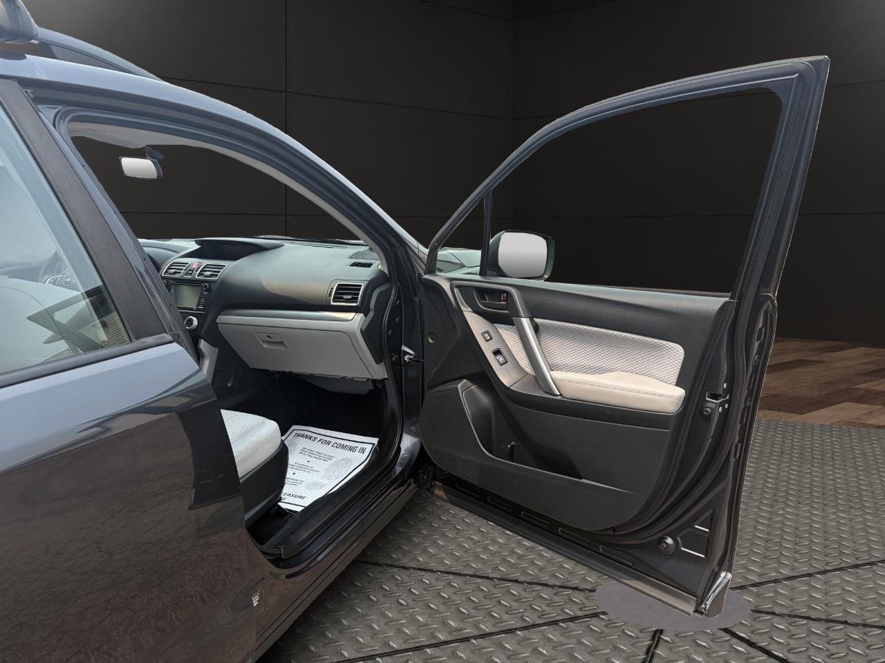 Subaru Forester 2.5i CVT 2017