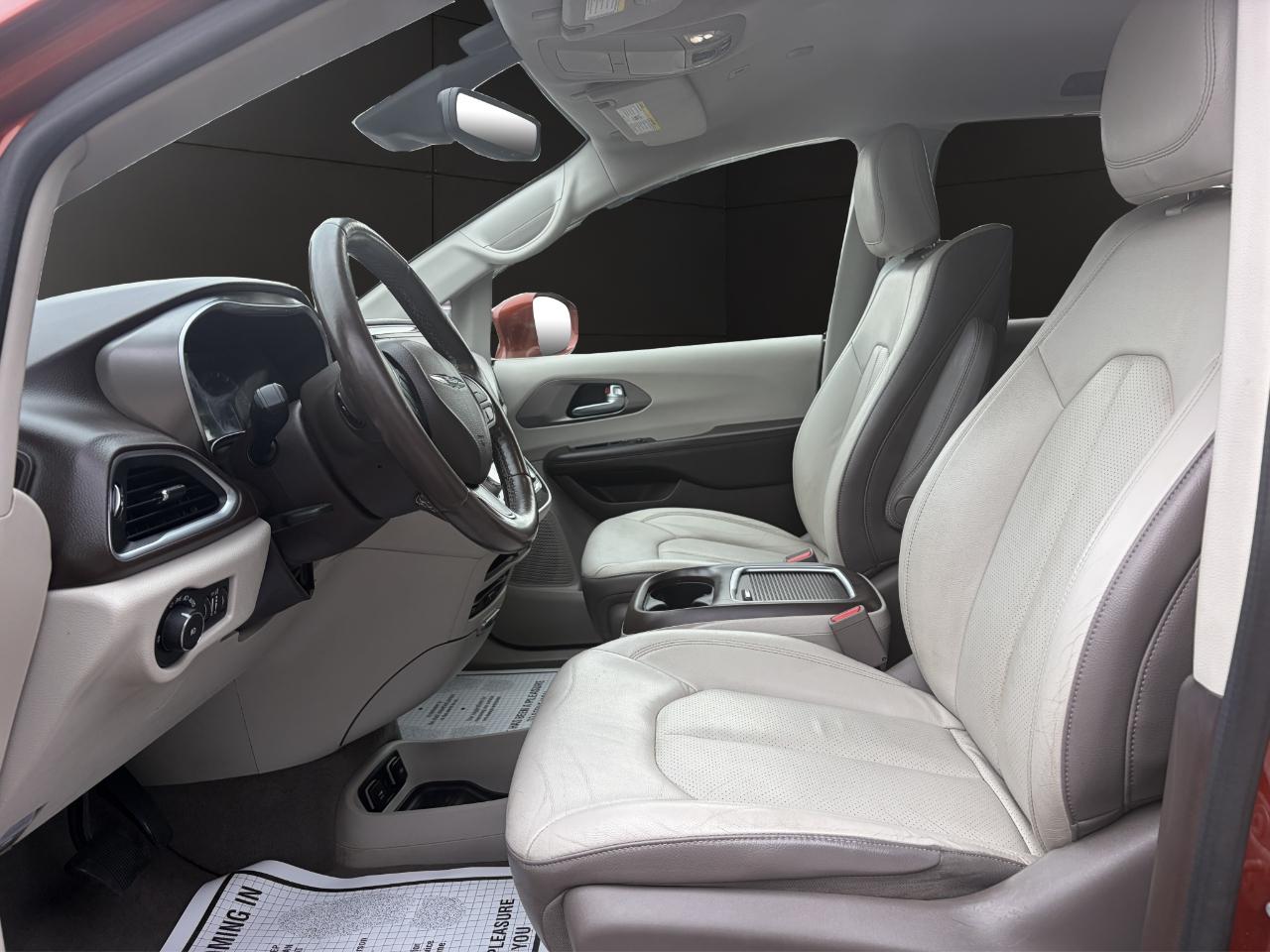 Chrysler Pacifica Touring L Plus FWD 2018