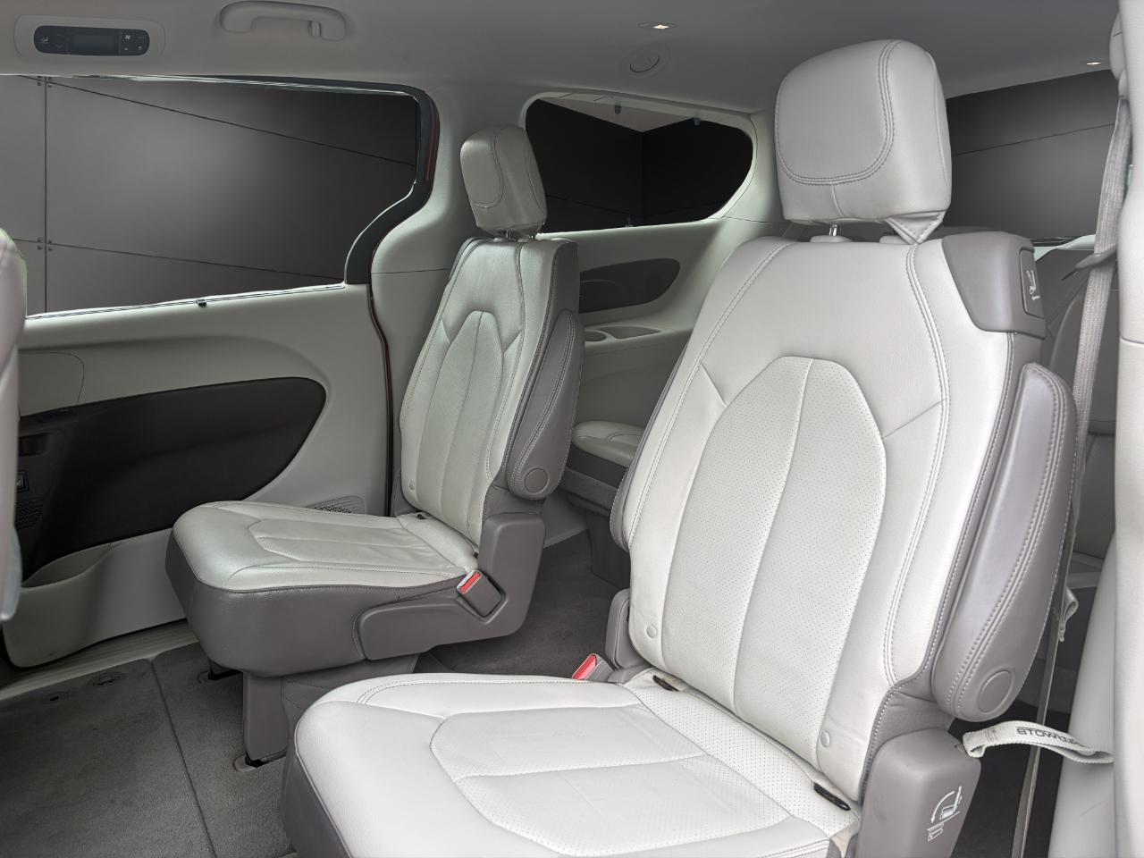 Chrysler Pacifica Touring L Plus FWD 2018