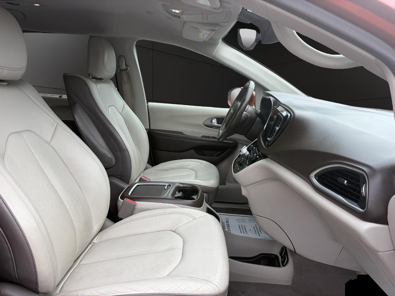 Chrysler Pacifica Touring L Plus FWD 2018