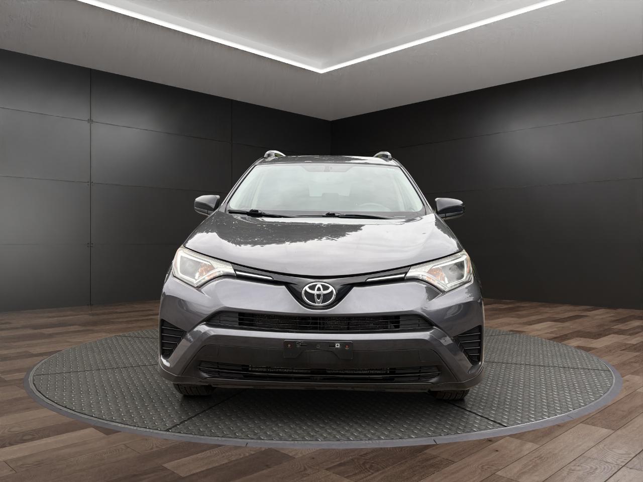 Toyota RAV4 AWD 4dr LE (Natl) 2016
