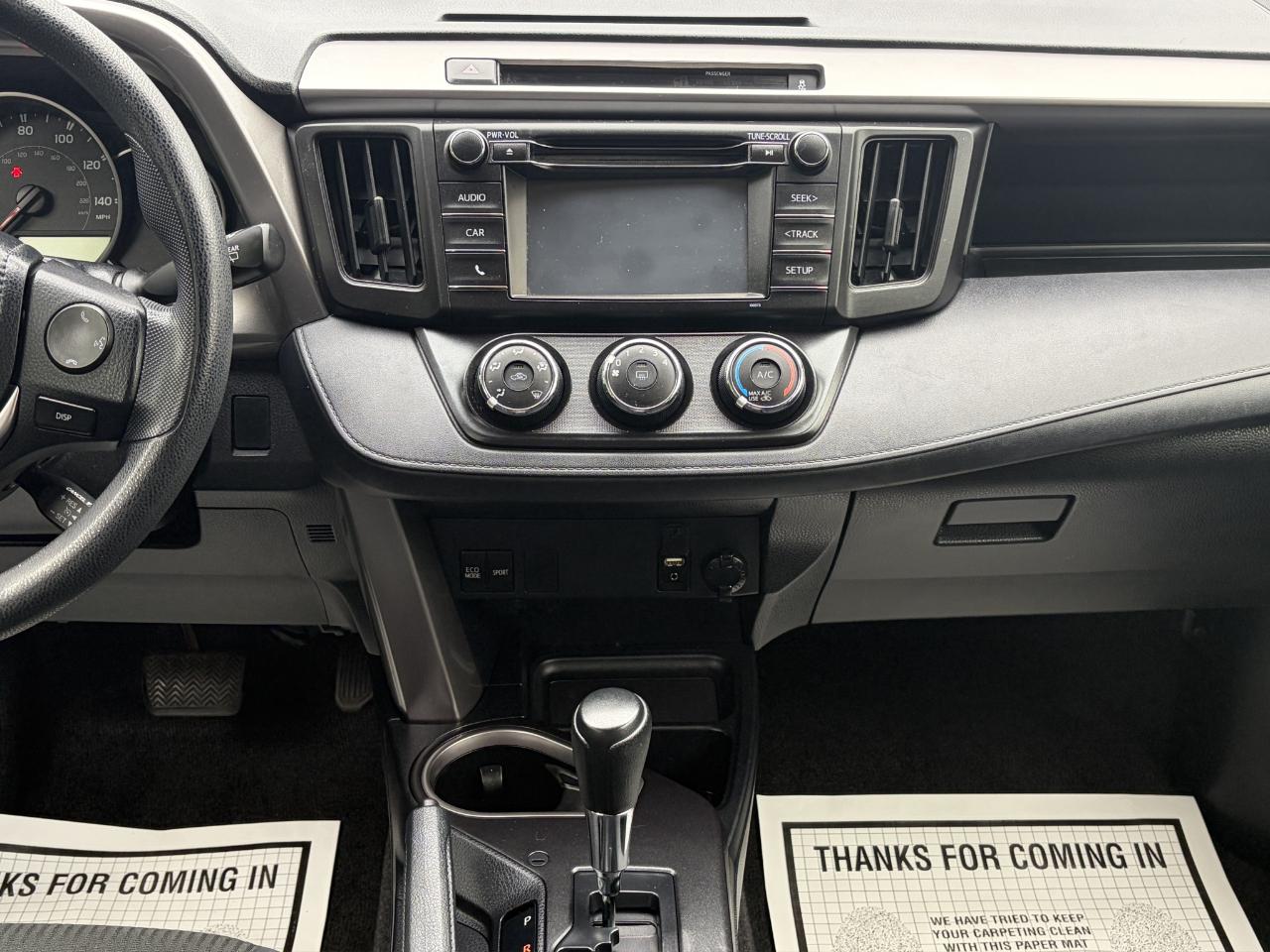 Toyota RAV4 AWD 4dr LE (Natl) 2016