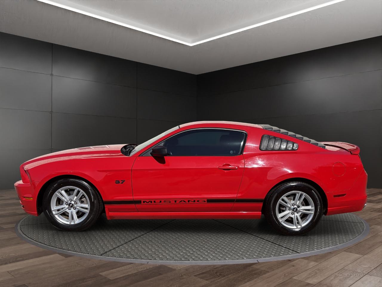 Ford Mustang 2dr Cpe V6 2014