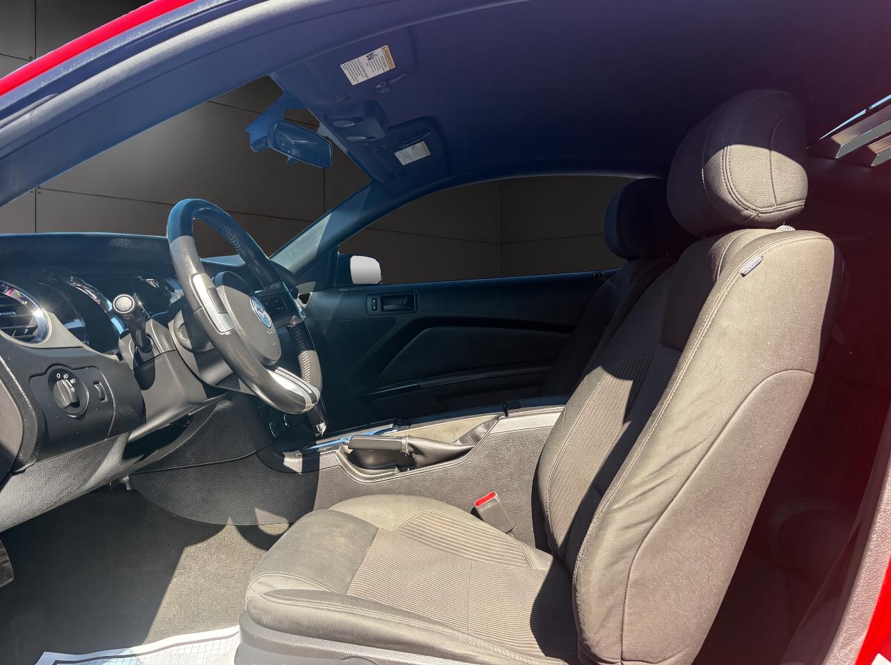 Ford Mustang 2dr Cpe V6 2014