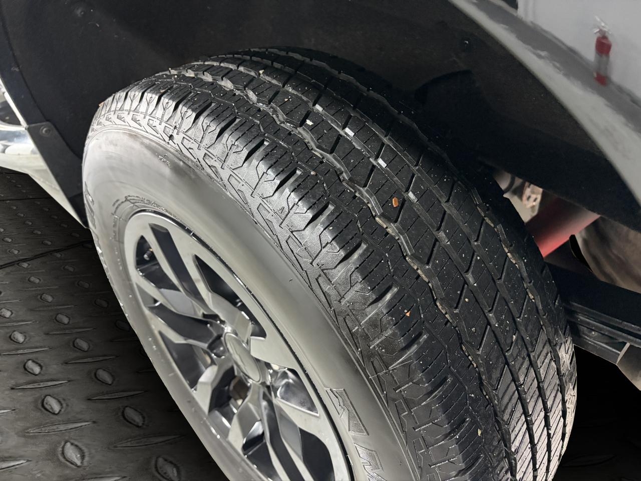 Chevrolet Silverado 1500 4WD Crew Cab 147" LT 2019
