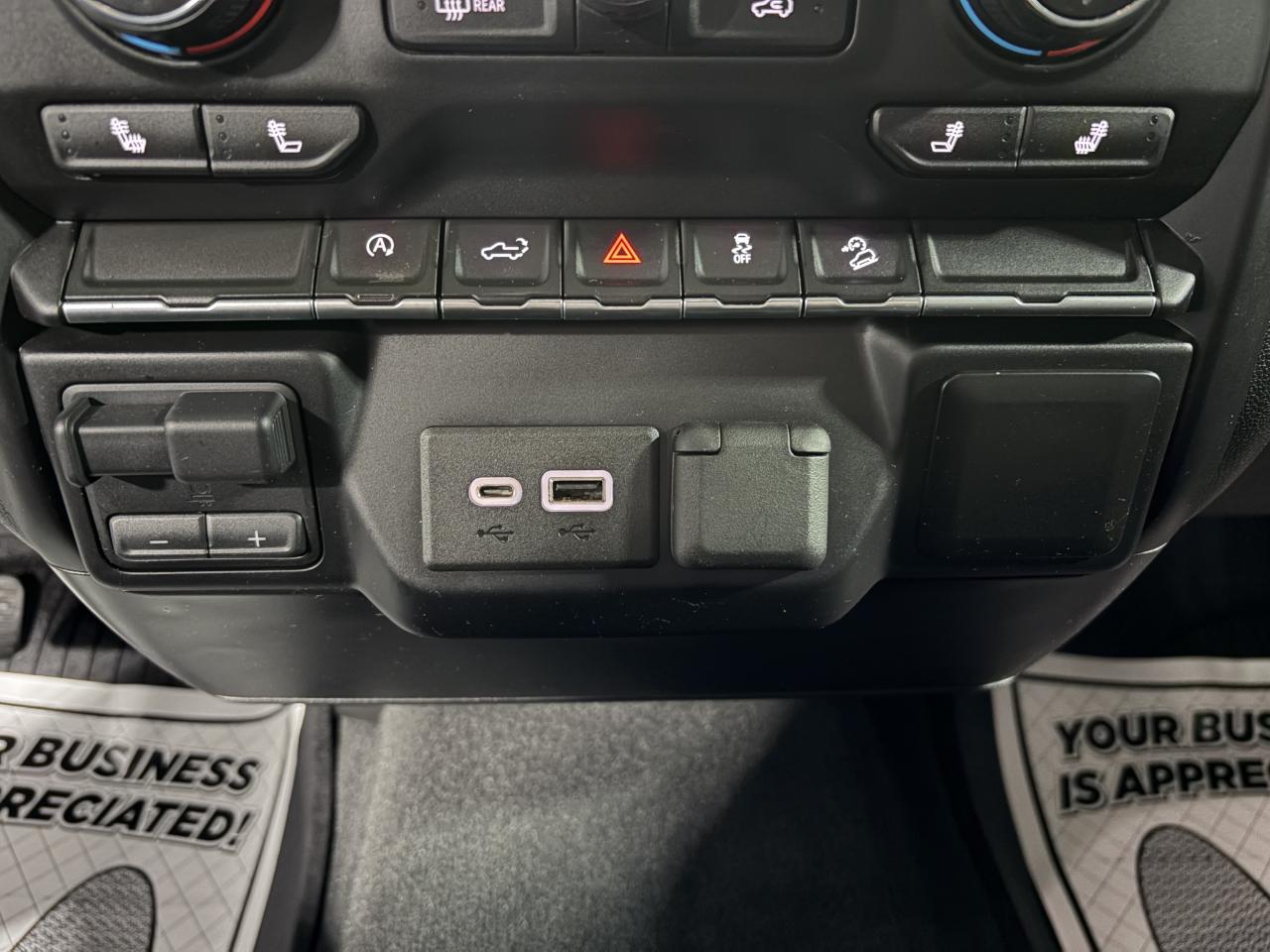 Chevrolet Silverado 1500 4WD Crew Cab 147" LT 2019