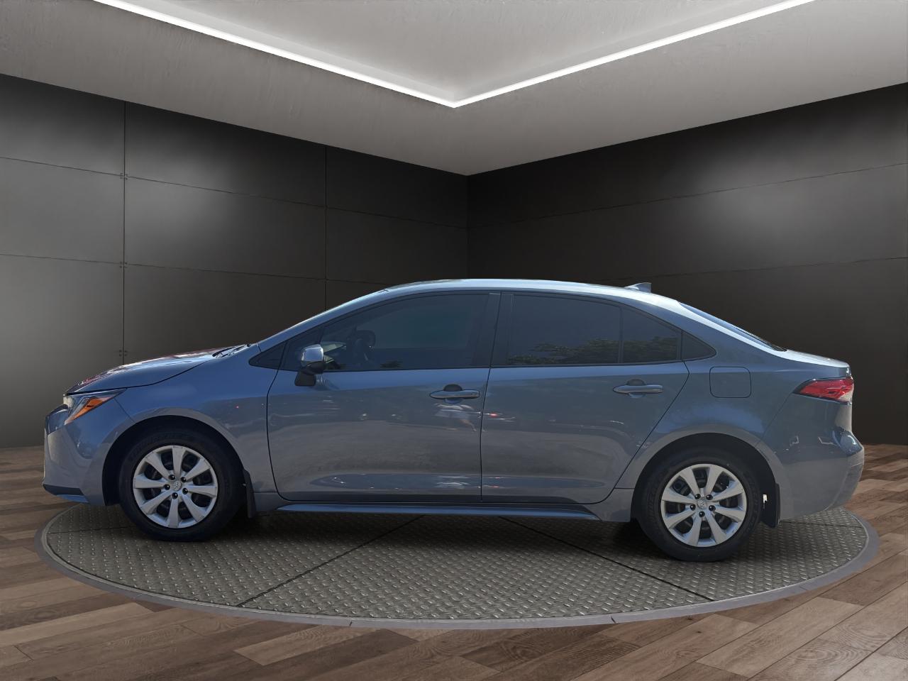 Toyota Corolla LE CVT (Natl) 2022