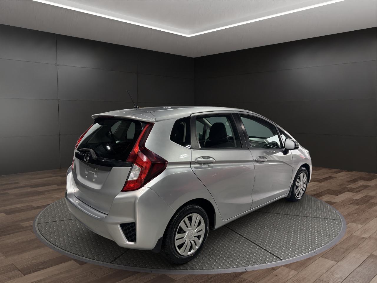 Honda Fit 5dr HB CVT LX 2015
