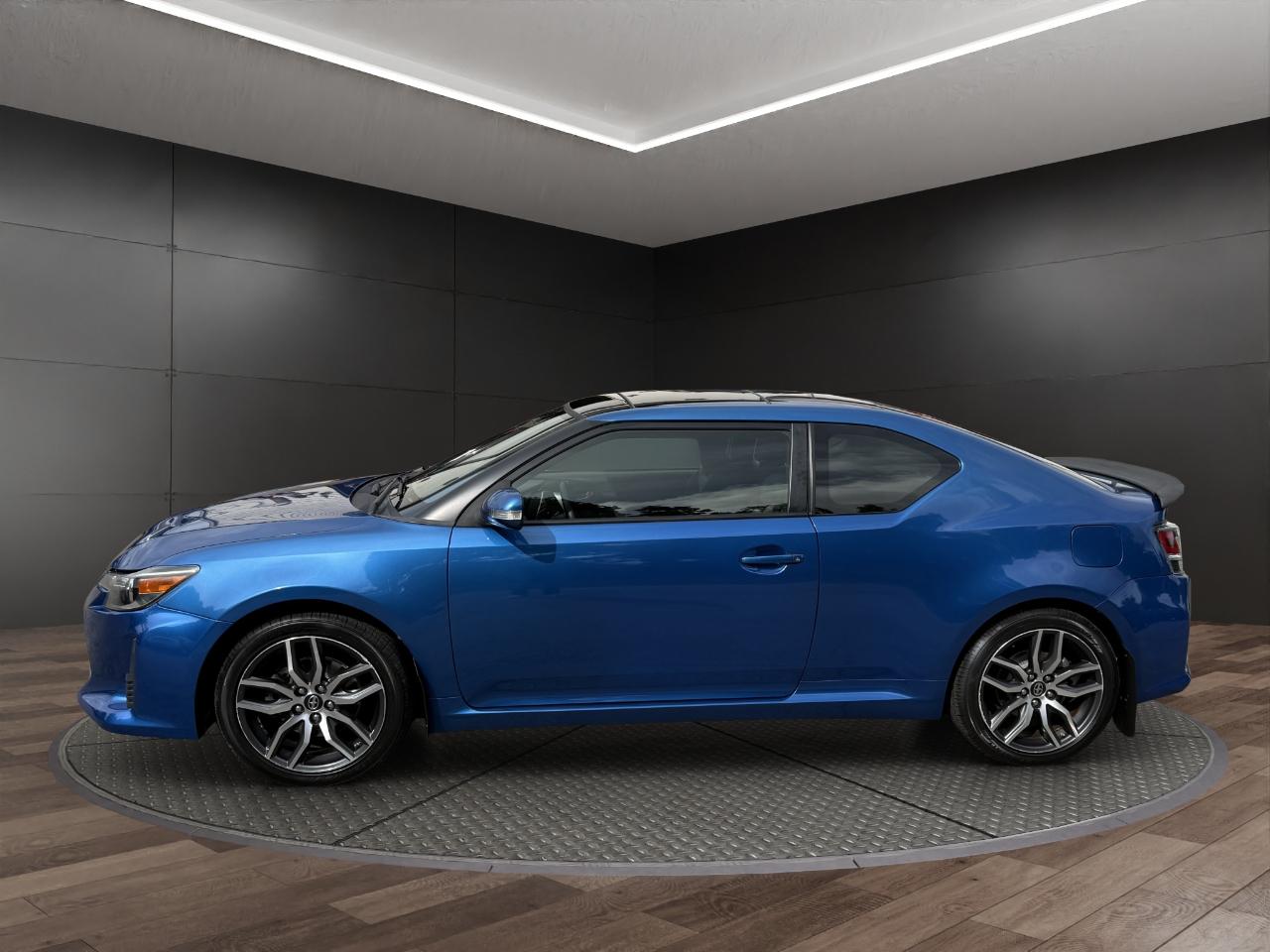 Scion tC 2dr HB Man (Natl) 2015