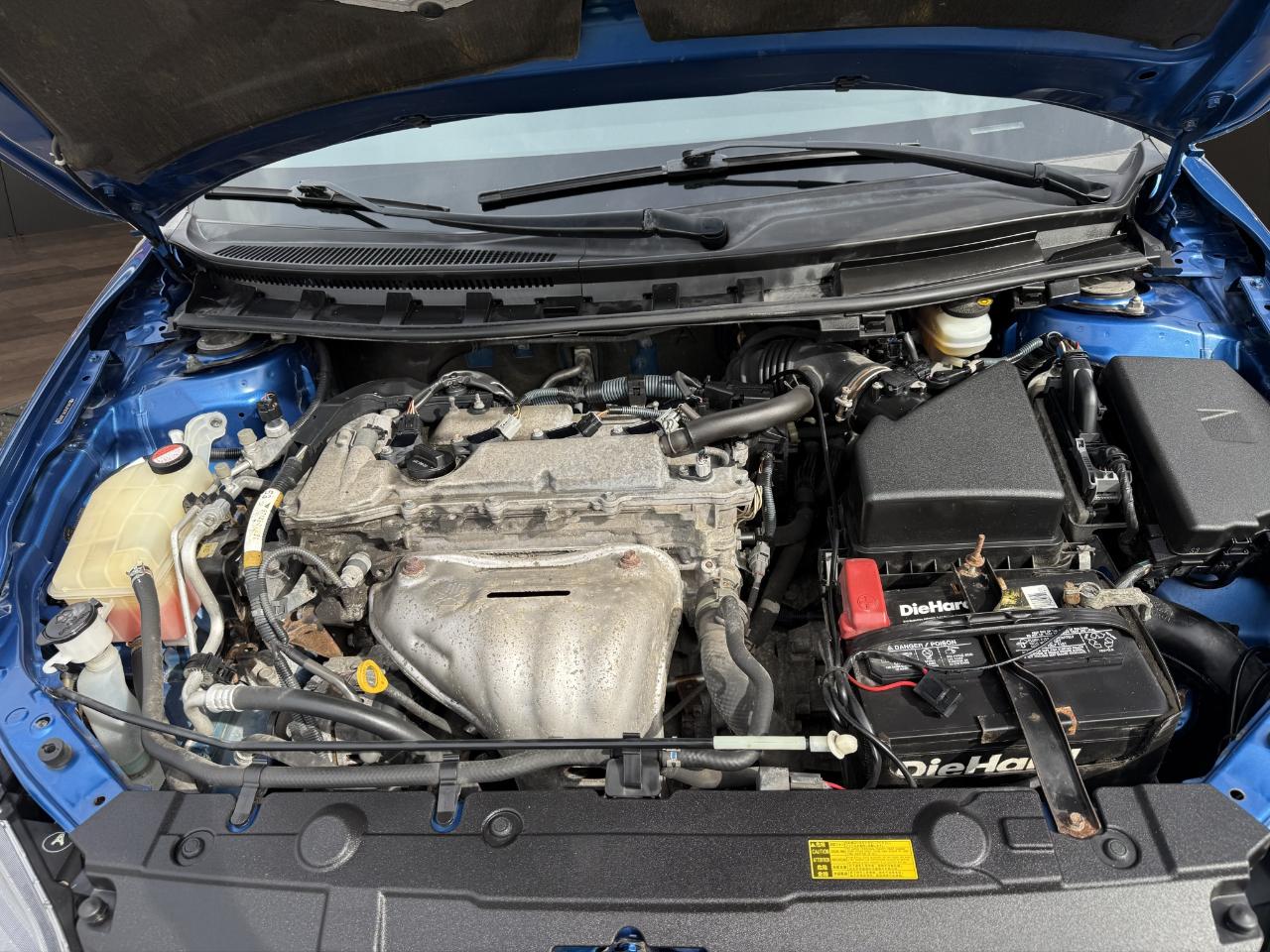 Scion tC 2dr HB Man (Natl) 2015