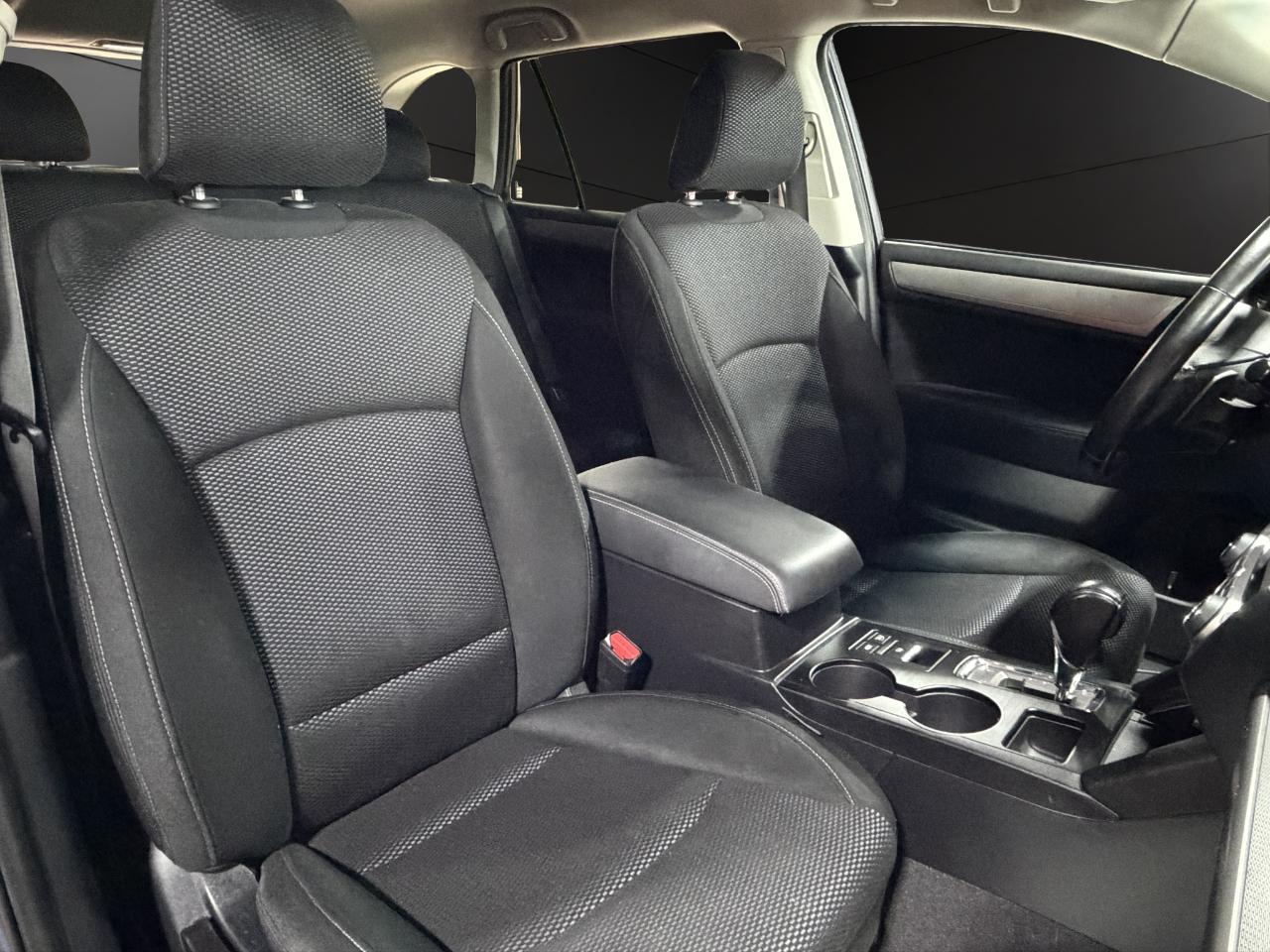 Subaru Outback 4dr Wgn 2.5i Premium PZEV 2016