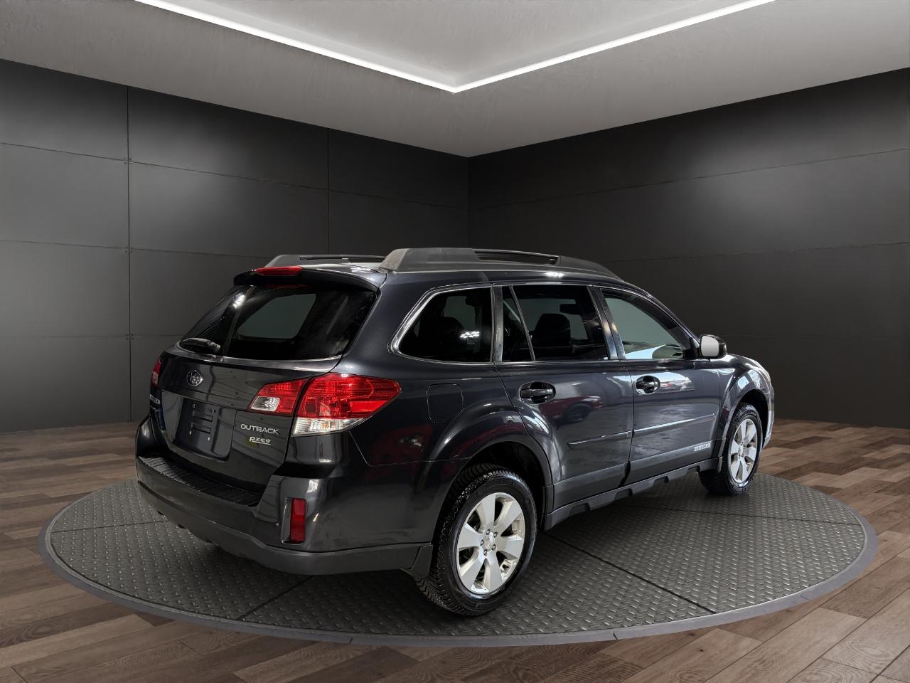 Subaru Outback 4dr Wgn H4 Auto 2.5i Premium 2012