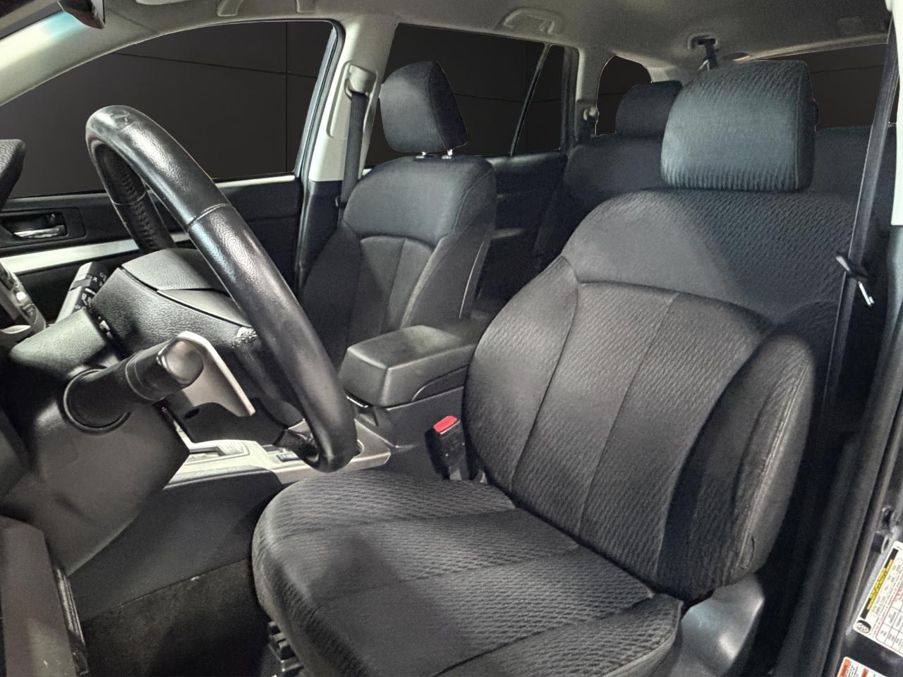 Subaru Outback 4dr Wgn H4 Auto 2.5i Premium 2012