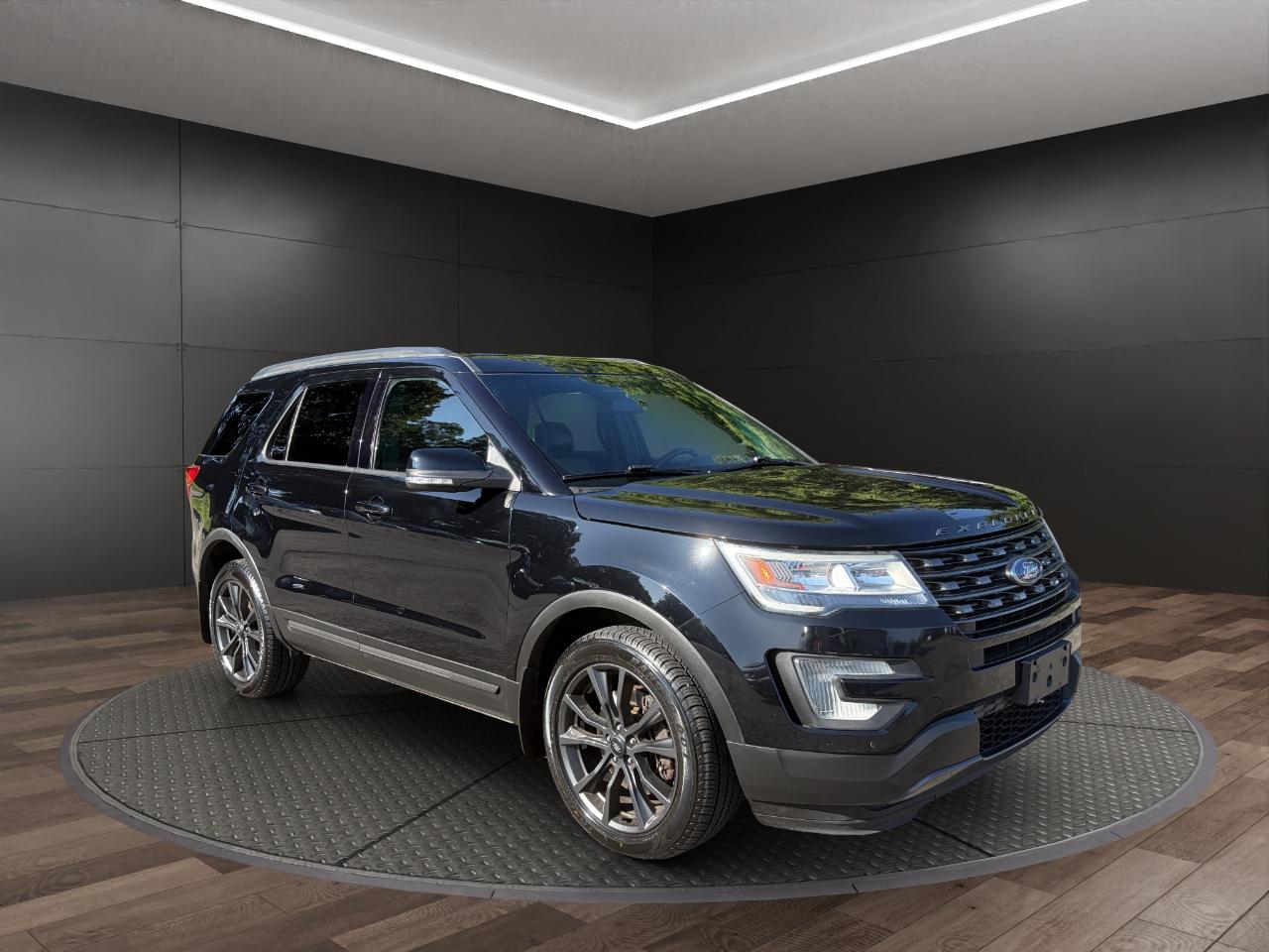 Ford Explorer XLT 4WD 2017