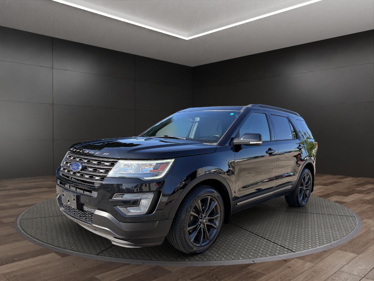 Ford Explorer XLT 4WD 2017