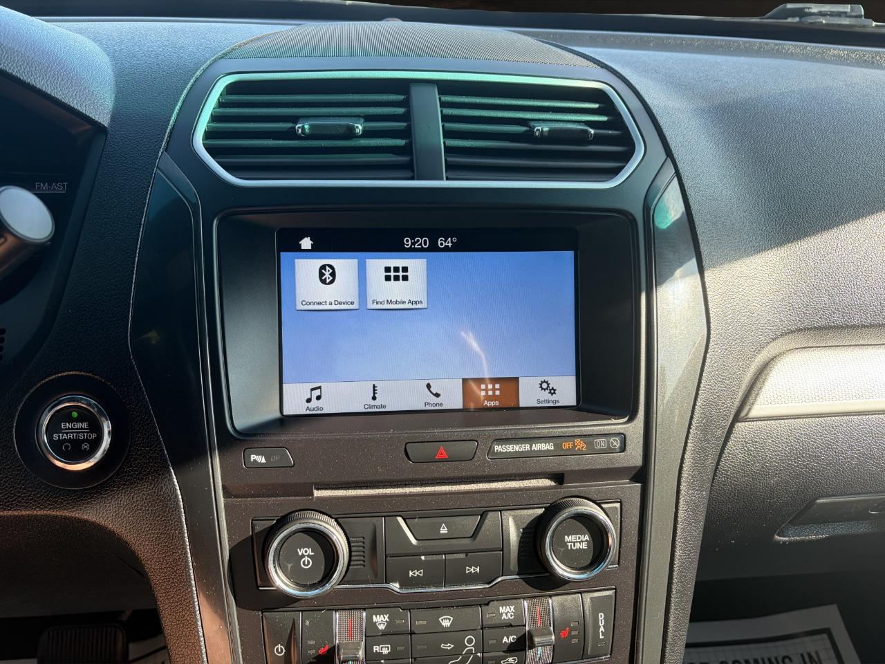 Ford Explorer XLT 4WD 2017