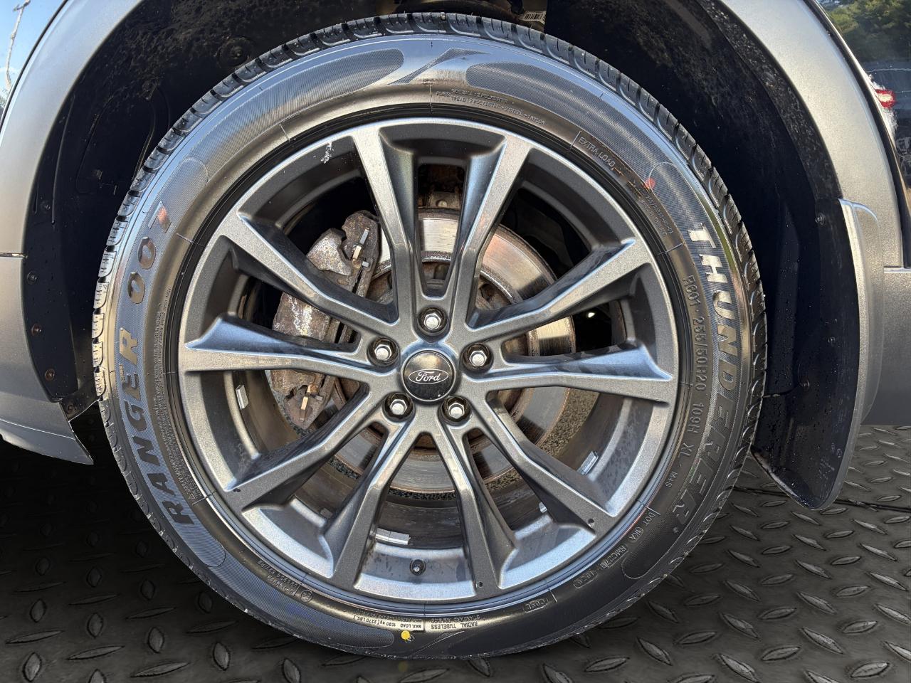 Ford Explorer XLT 4WD 2017