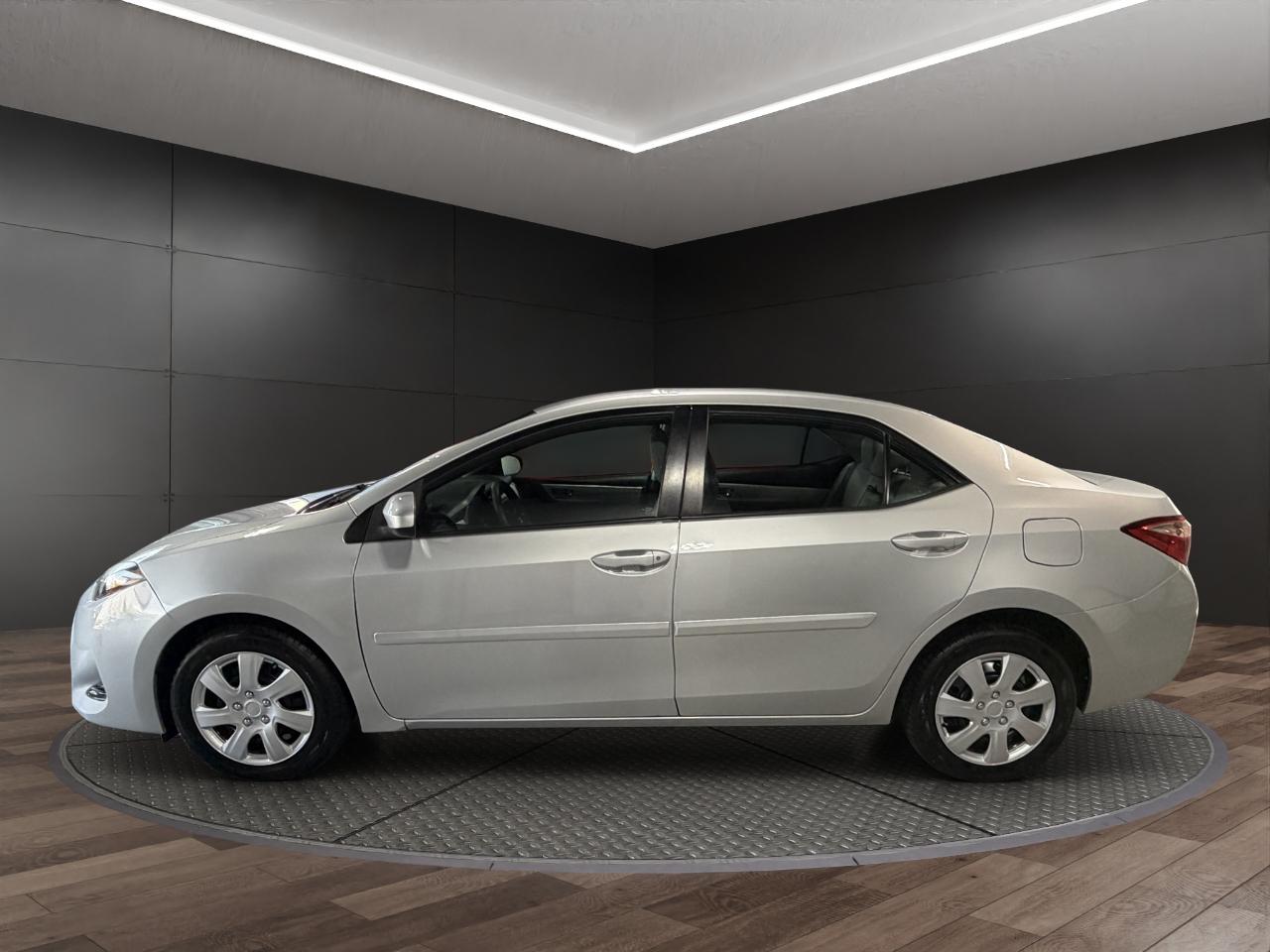 Toyota Corolla 4dr Sedan LE Auto 2017