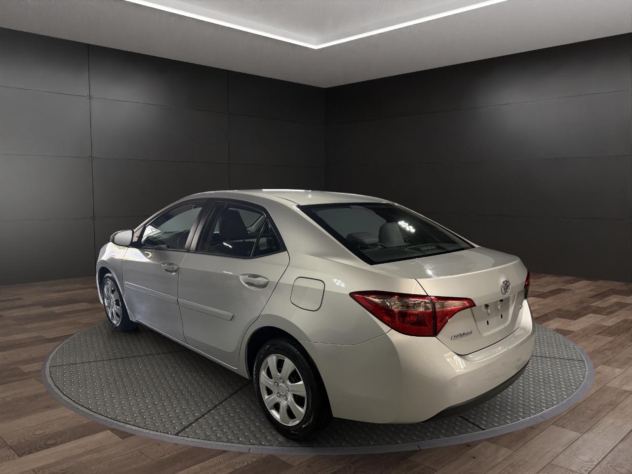 Toyota Corolla 4dr Sedan LE Auto 2017