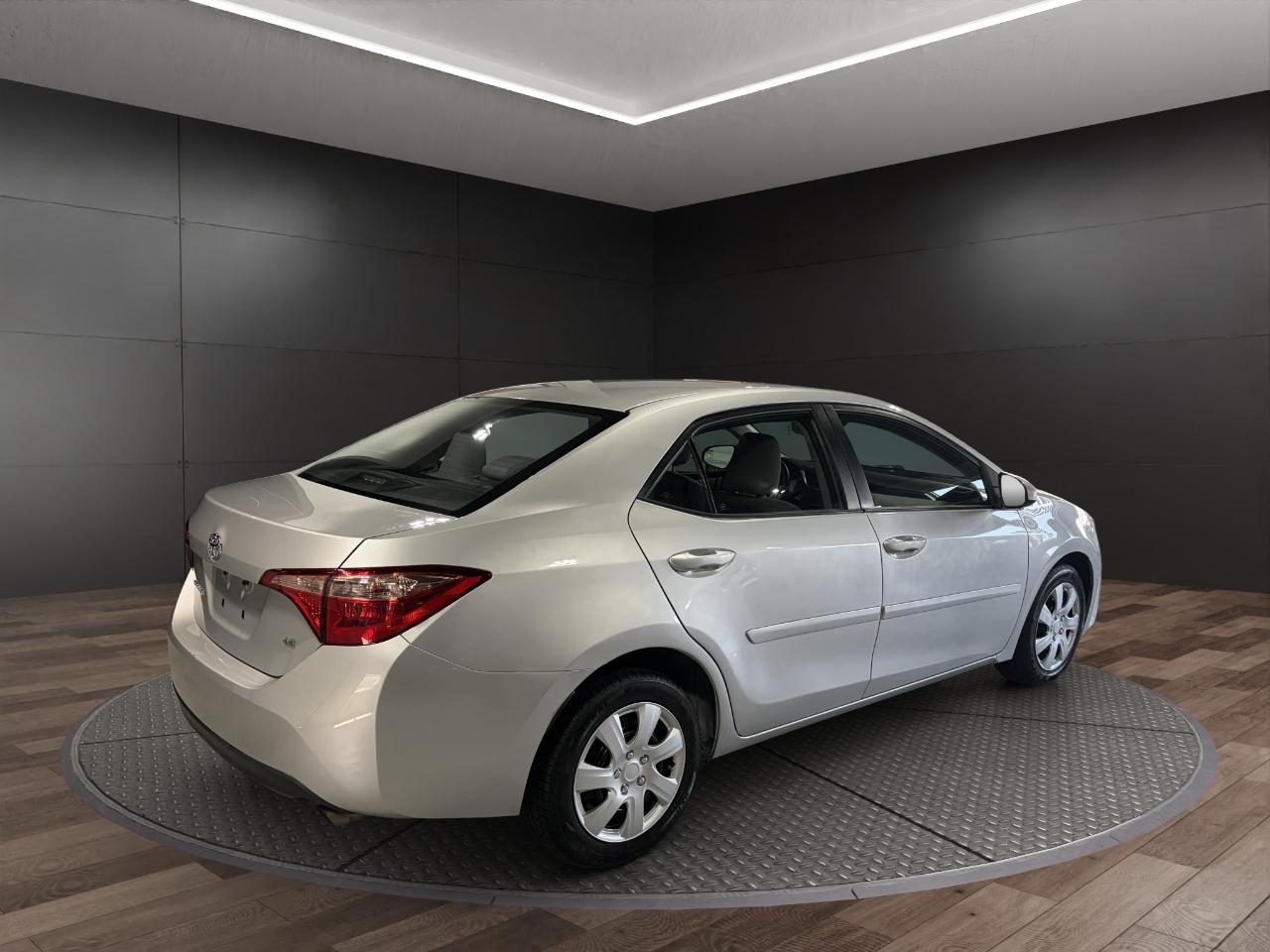 Toyota Corolla 4dr Sedan LE Auto 2017