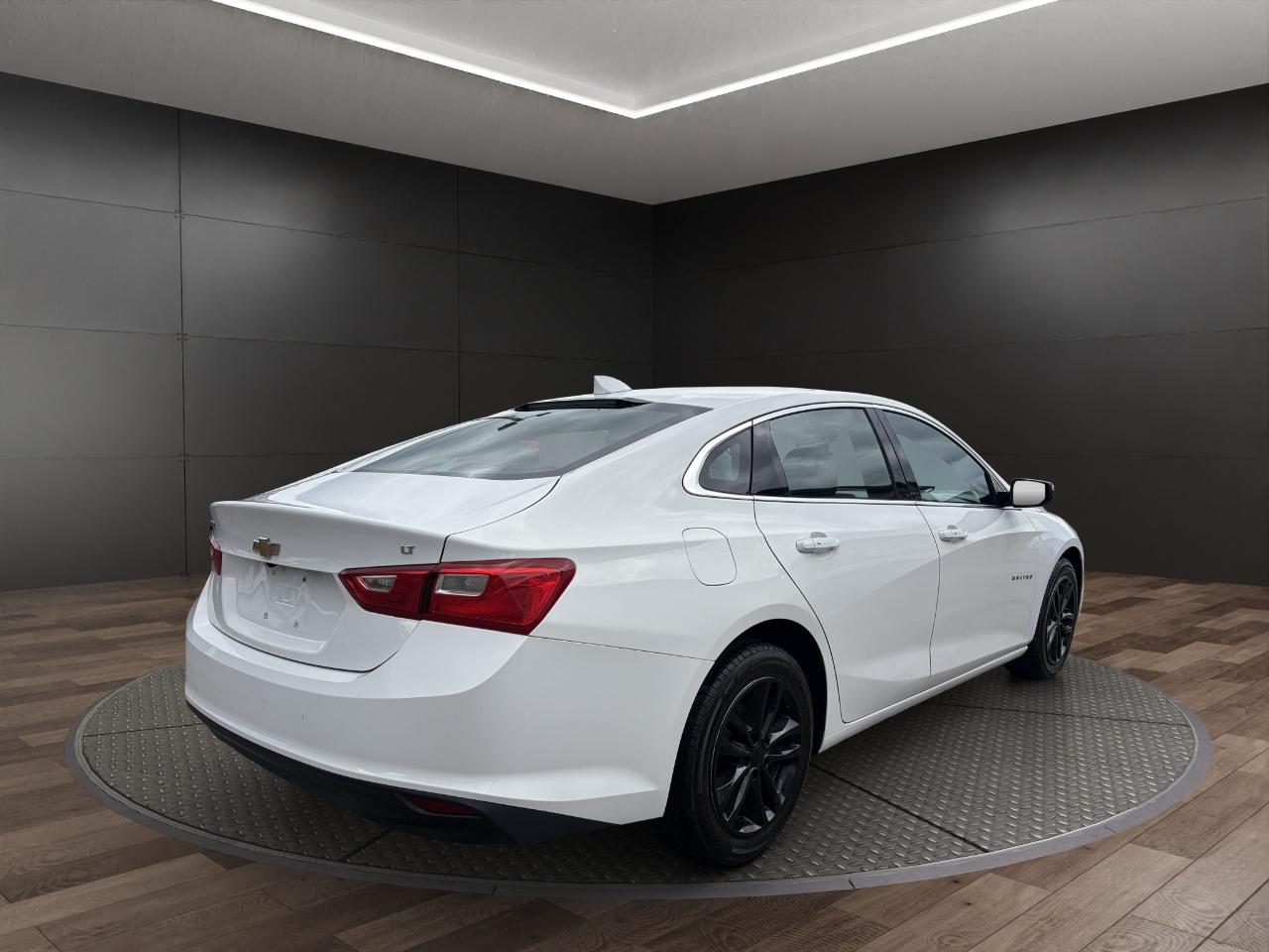 Chevrolet Malibu 4dr Sdn LT w/1LT 2018
