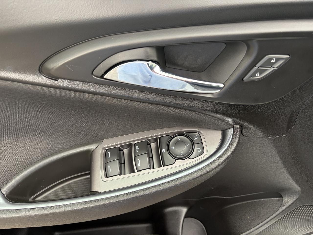 Chevrolet Malibu 4dr Sdn LT w/1LT 2018