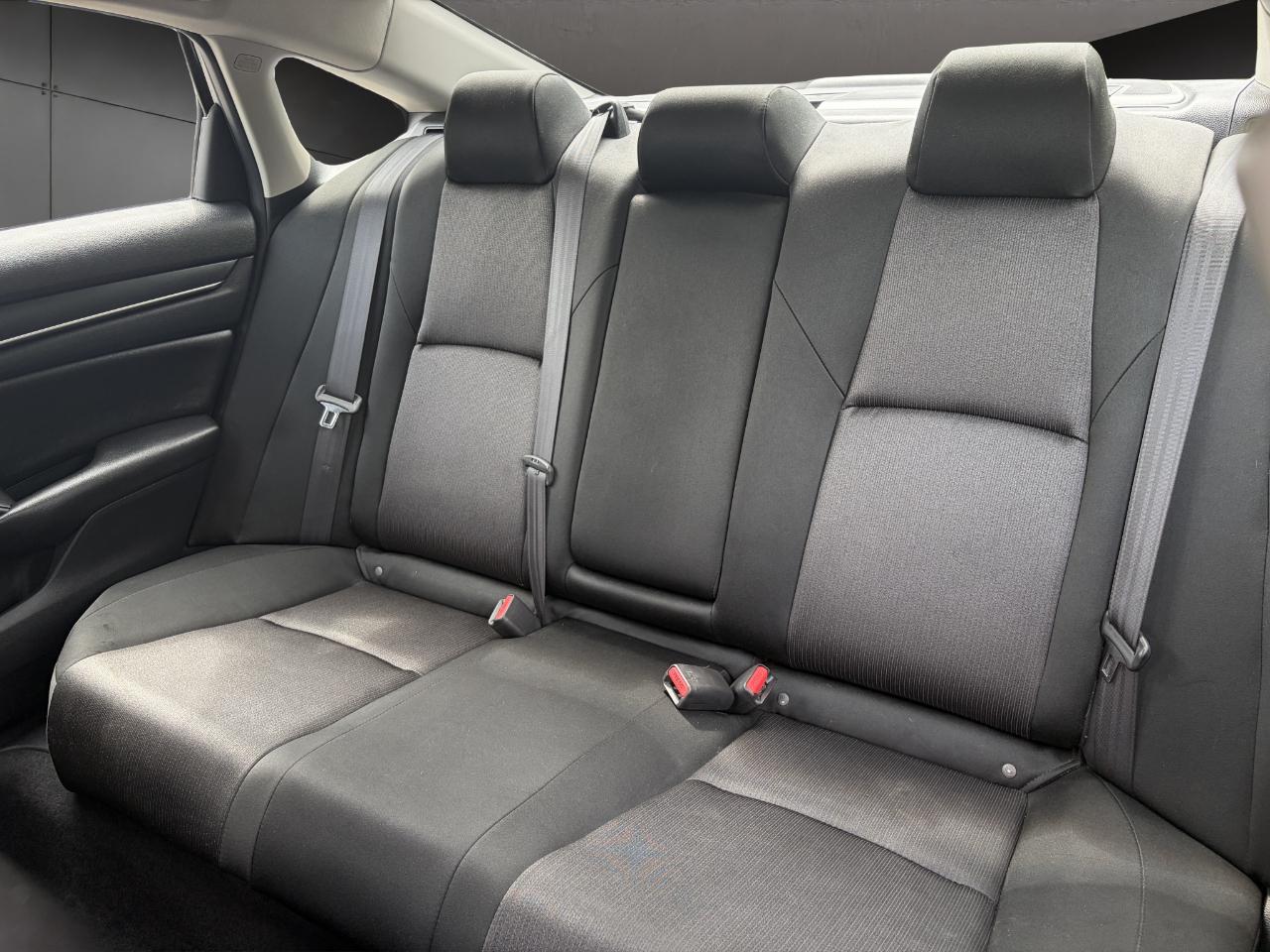 Honda Accord Sedan LX 1.5T CVT 2020