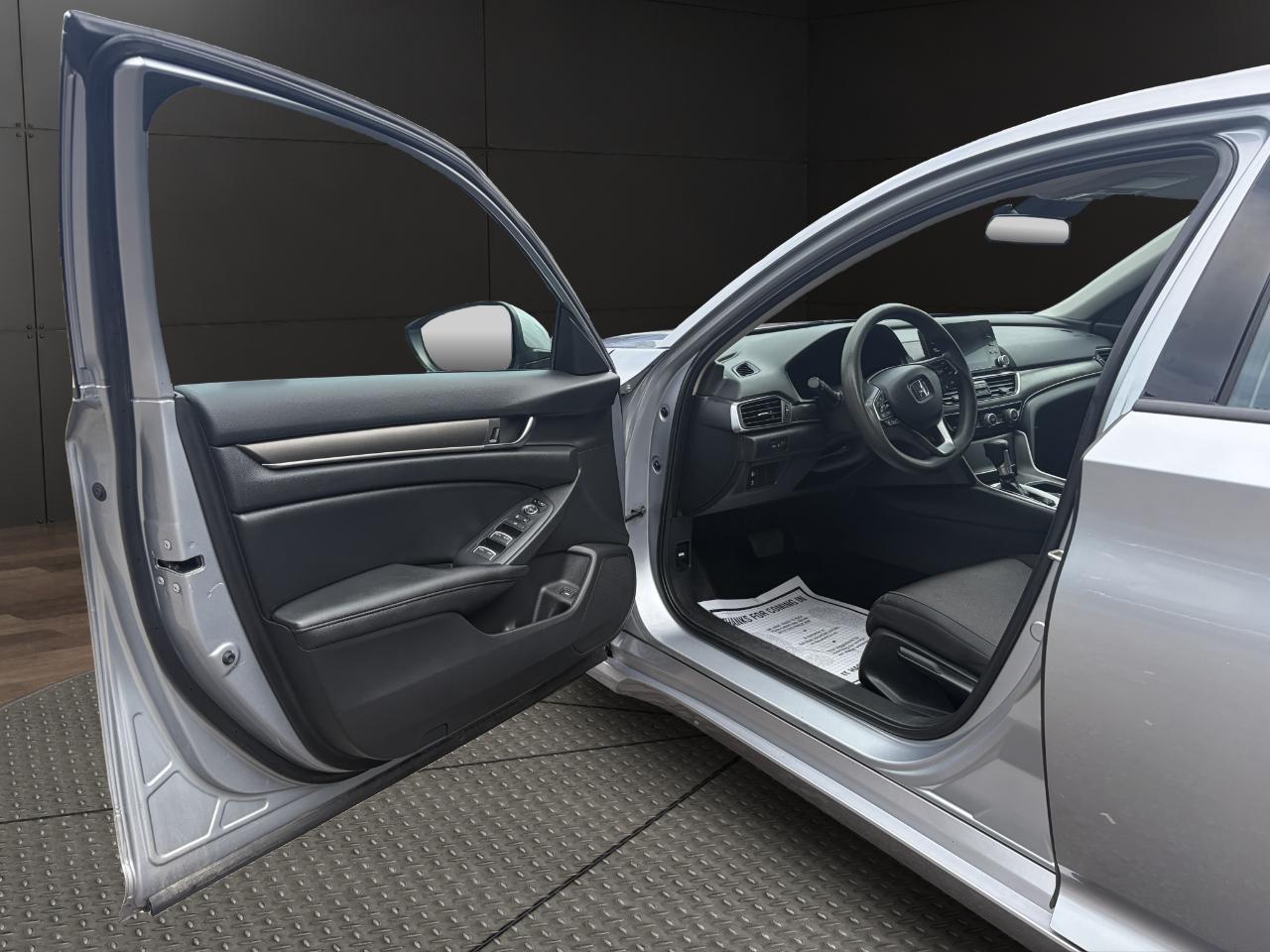 Honda Accord Sedan LX 1.5T CVT 2020