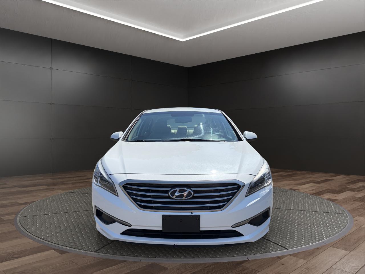 Hyundai Sonata SE 2.4L PZEV 2017