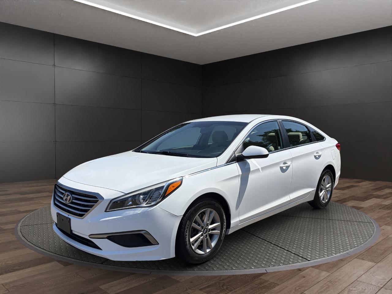 Hyundai Sonata SE 2.4L PZEV 2017