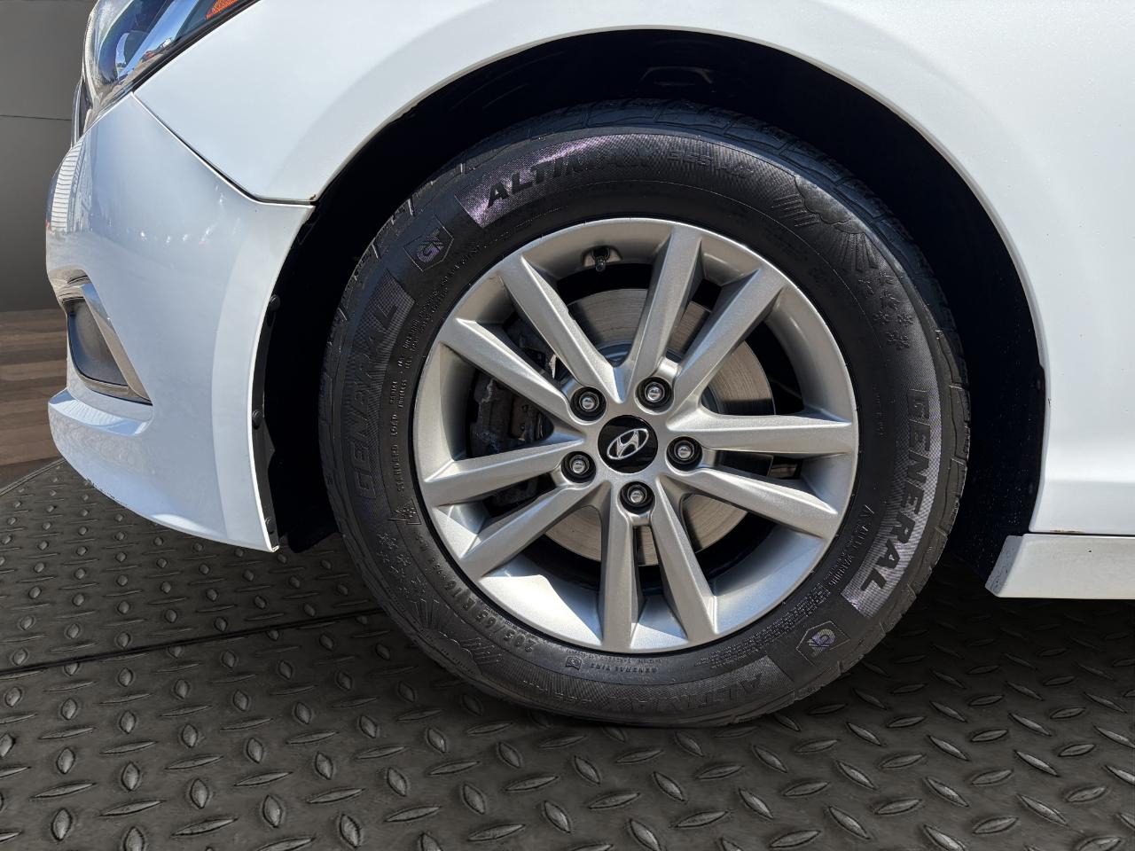 Hyundai Sonata SE 2.4L PZEV 2017