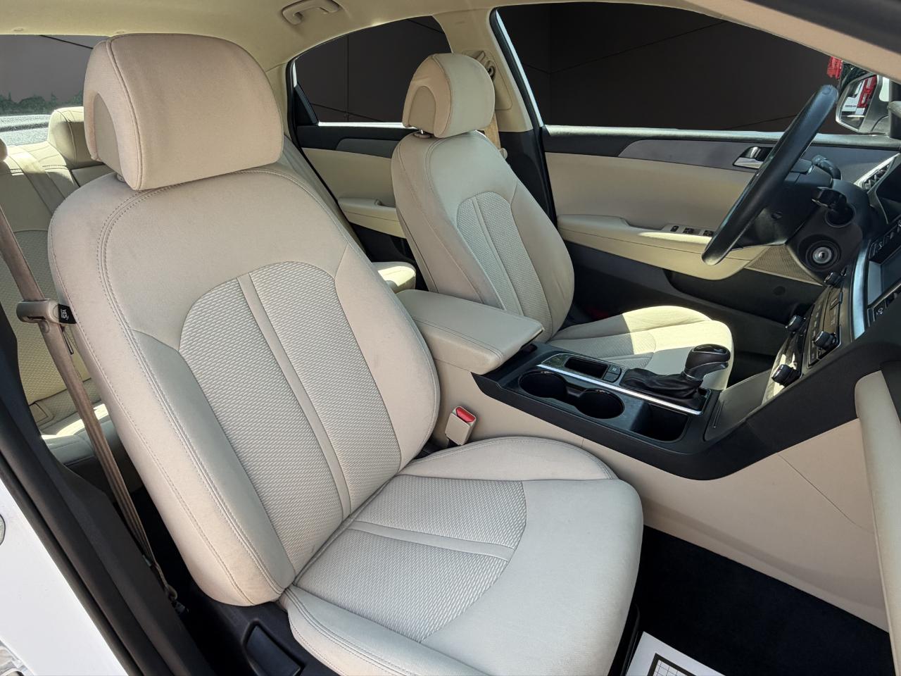 Hyundai Sonata SE 2.4L PZEV 2017