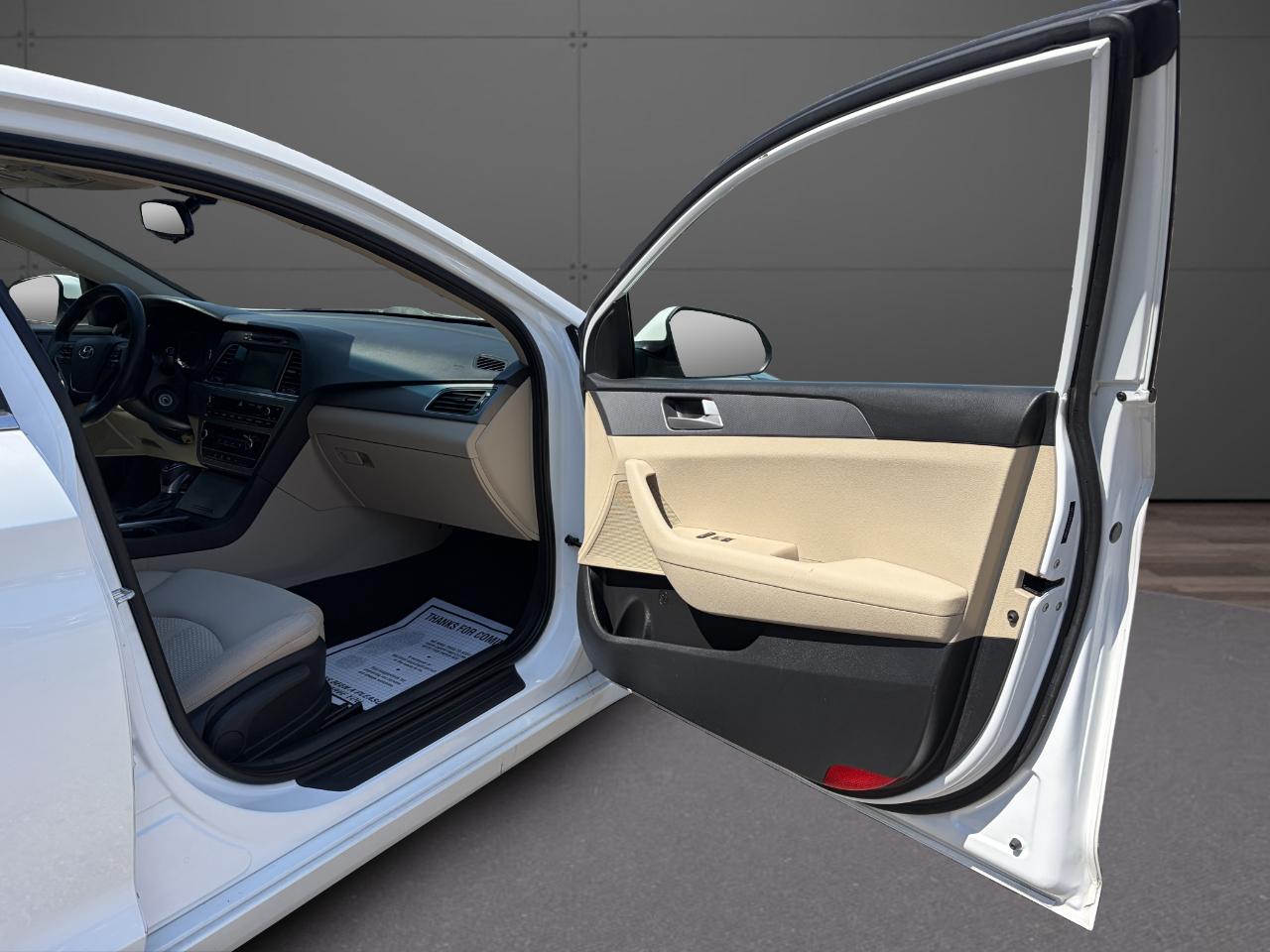 Hyundai Sonata SE 2.4L PZEV 2017