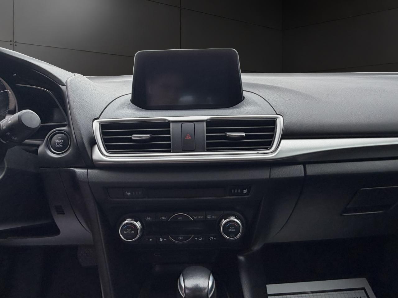 Mazda Mazda3 5-Door Touring Auto 2018