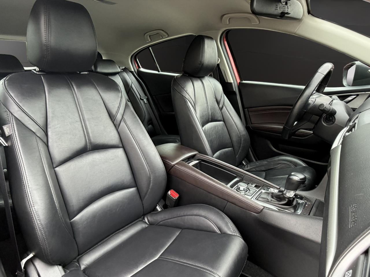 Mazda Mazda3 5-Door Touring Auto 2018