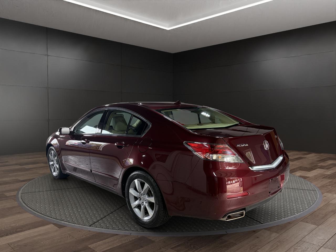 Acura TL 4dr Sdn Auto 2WD 2012