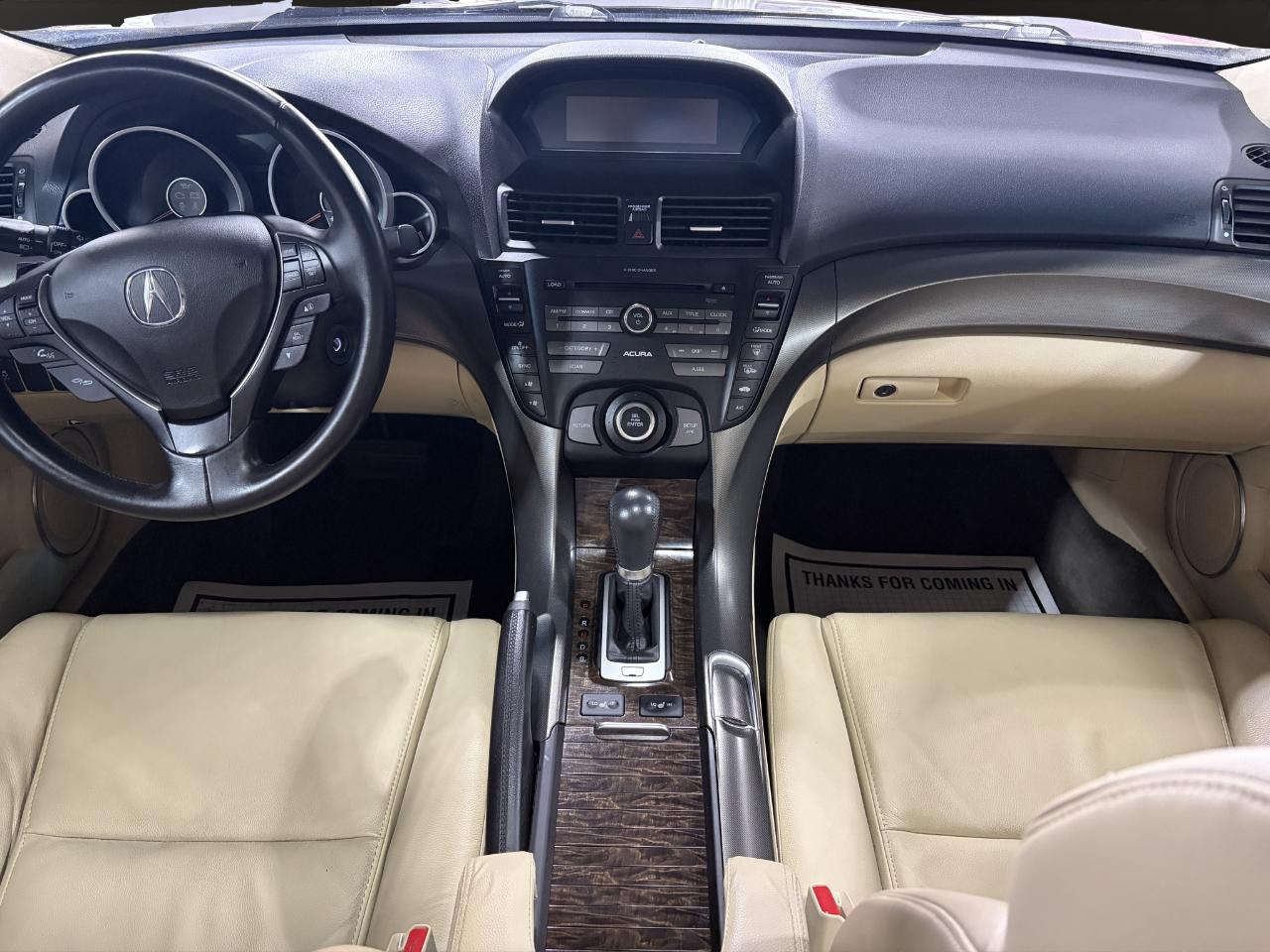 Acura TL 4dr Sdn Auto 2WD 2012