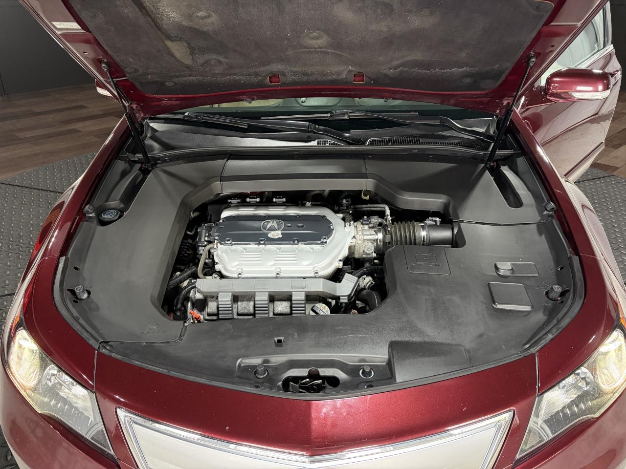 Acura TL 4dr Sdn Auto 2WD 2012