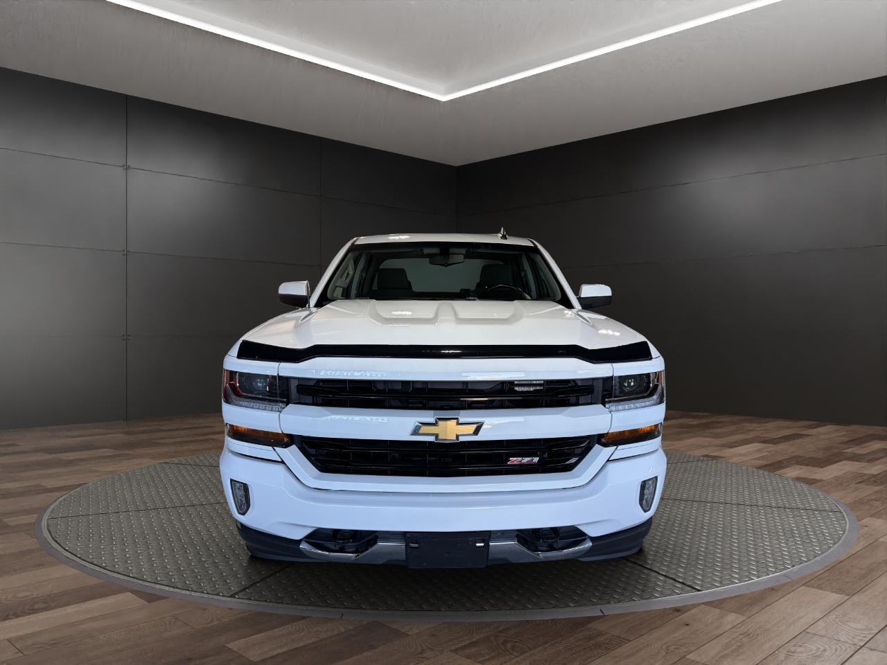 Chevrolet Silverado 1500 4WD Double Cab 143.5" LT w/2LT 2018