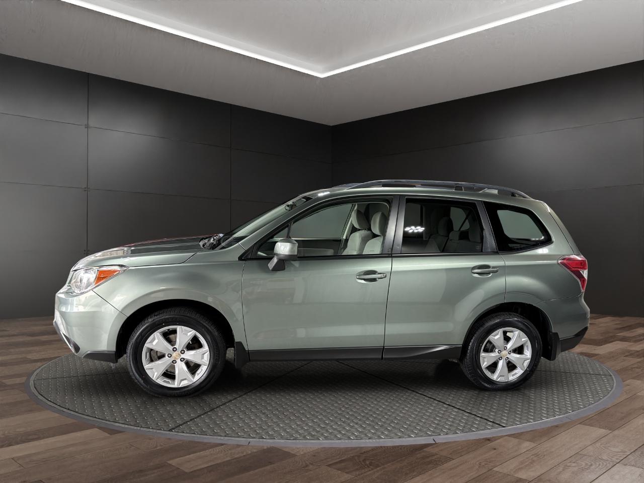 Subaru Forester 4dr CVT 2.5i Premium PZEV 2016
