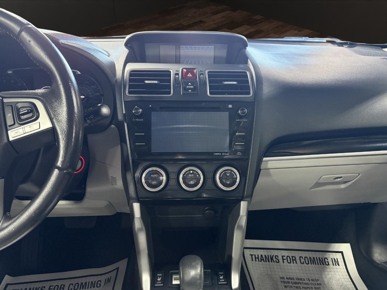 Subaru Forester 2.5i Limited CVT 2017