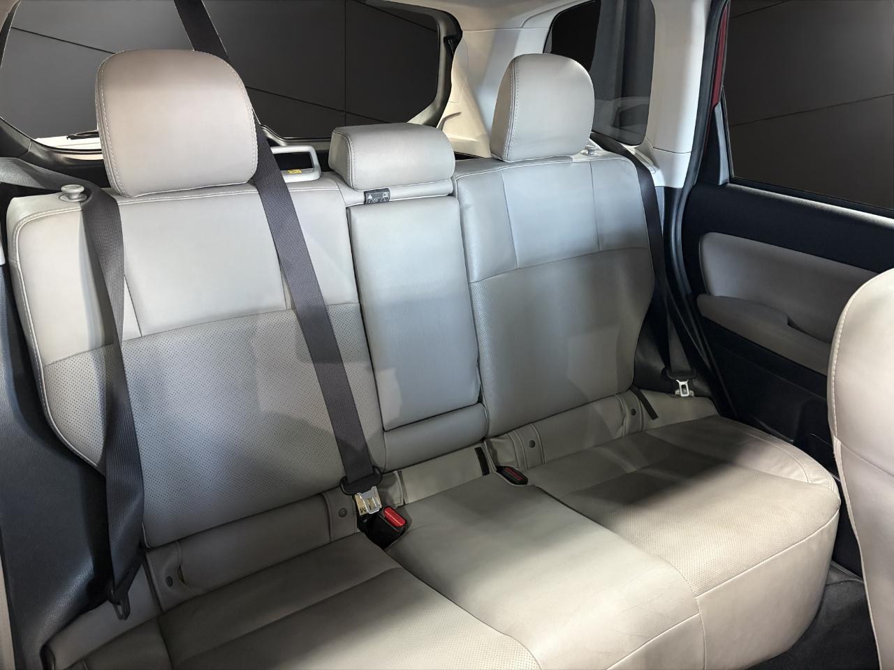 Subaru Forester 2.5i Limited CVT 2017